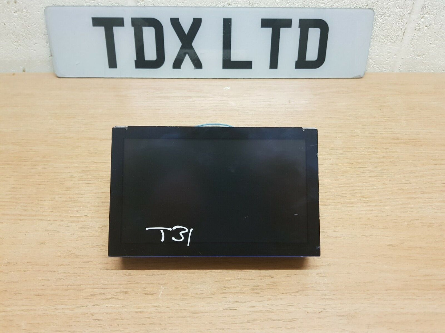 T31 Nissan X-Trail Sat Nav Display Screen 07-12 P/N: DP7W-1010E