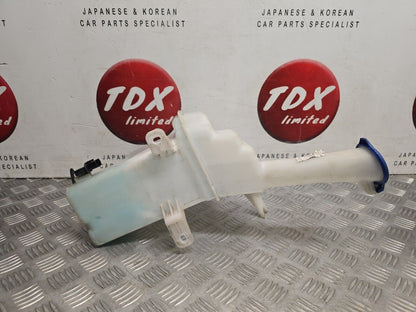 Kia Ceed (Jd) Mk2 2012-2018 Genuine Front Windscreen Washer Bottle Tank + Motor 8