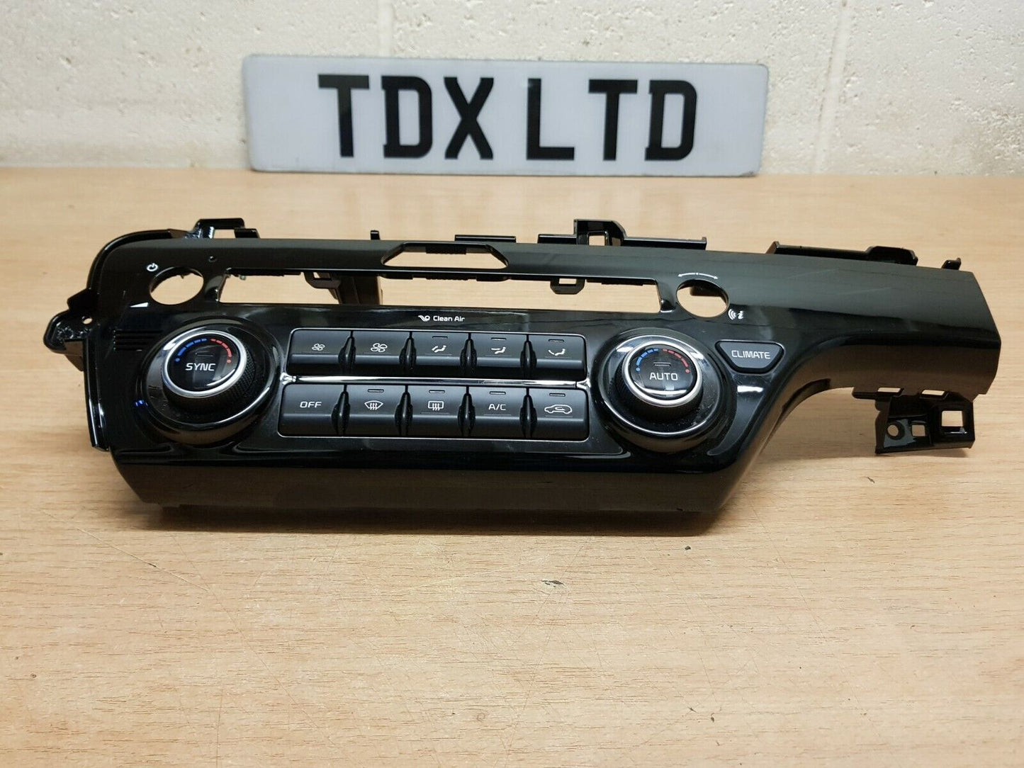 Genuine Kia Sportage MK4 Heater AC Air Con Climate Controls Panel 2016-2019