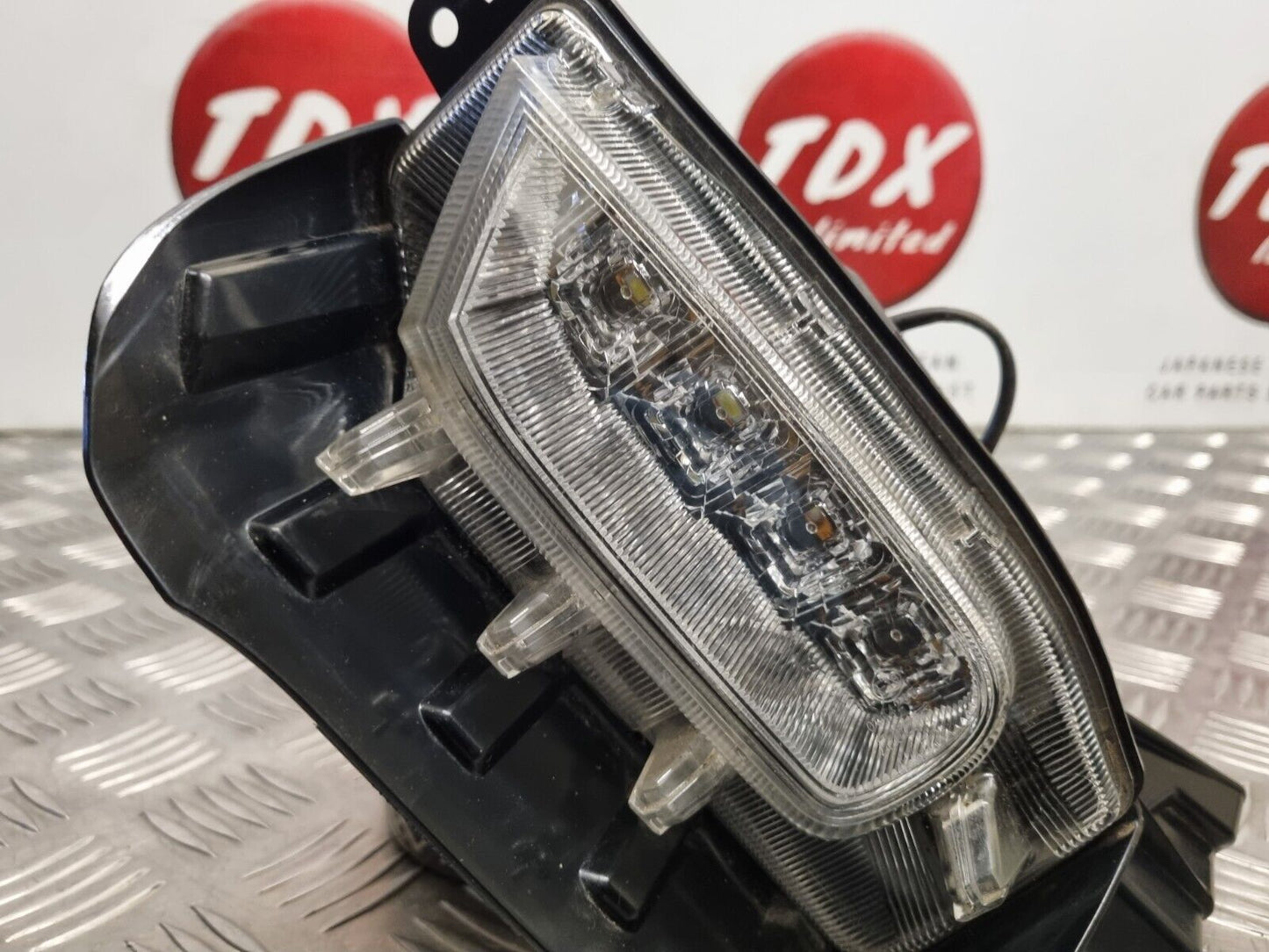 TOYOTA PRIUS PLUS 2015-2021 GENUINE PASSENGERS SIDE FRONT LED DRL LIGHT LAMP
