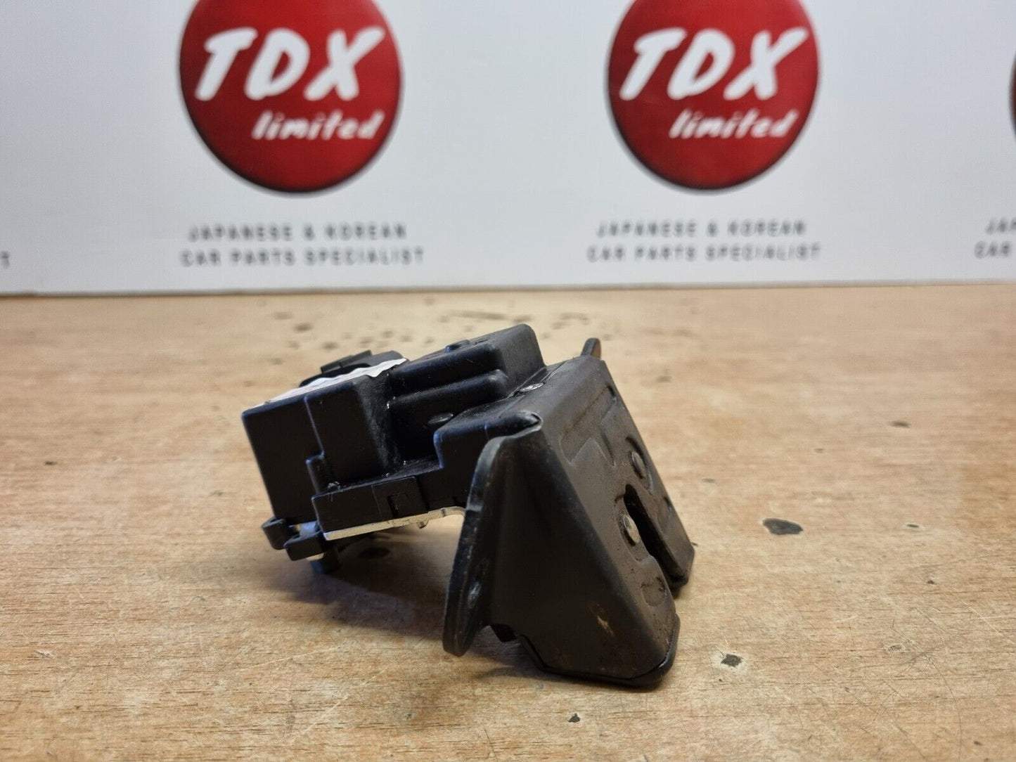 KIA SPORTAGE SL MK3 2010-2015 GENUINE REAR BOOT LOCK MECHANISM 81230-3W000