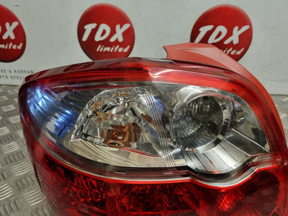 TOYOTA AURIS MK1 FACELIFT 2009-2012 GENUINE PASSENGER SIDE REAR BODY BRAKE LIGHT