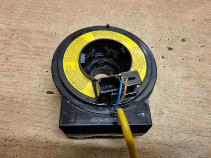 HYUNDAI I30 MK2 GENUINE STEERING WHEEL CLOCK SPRING SLIP RING SQUIB 2012-2017