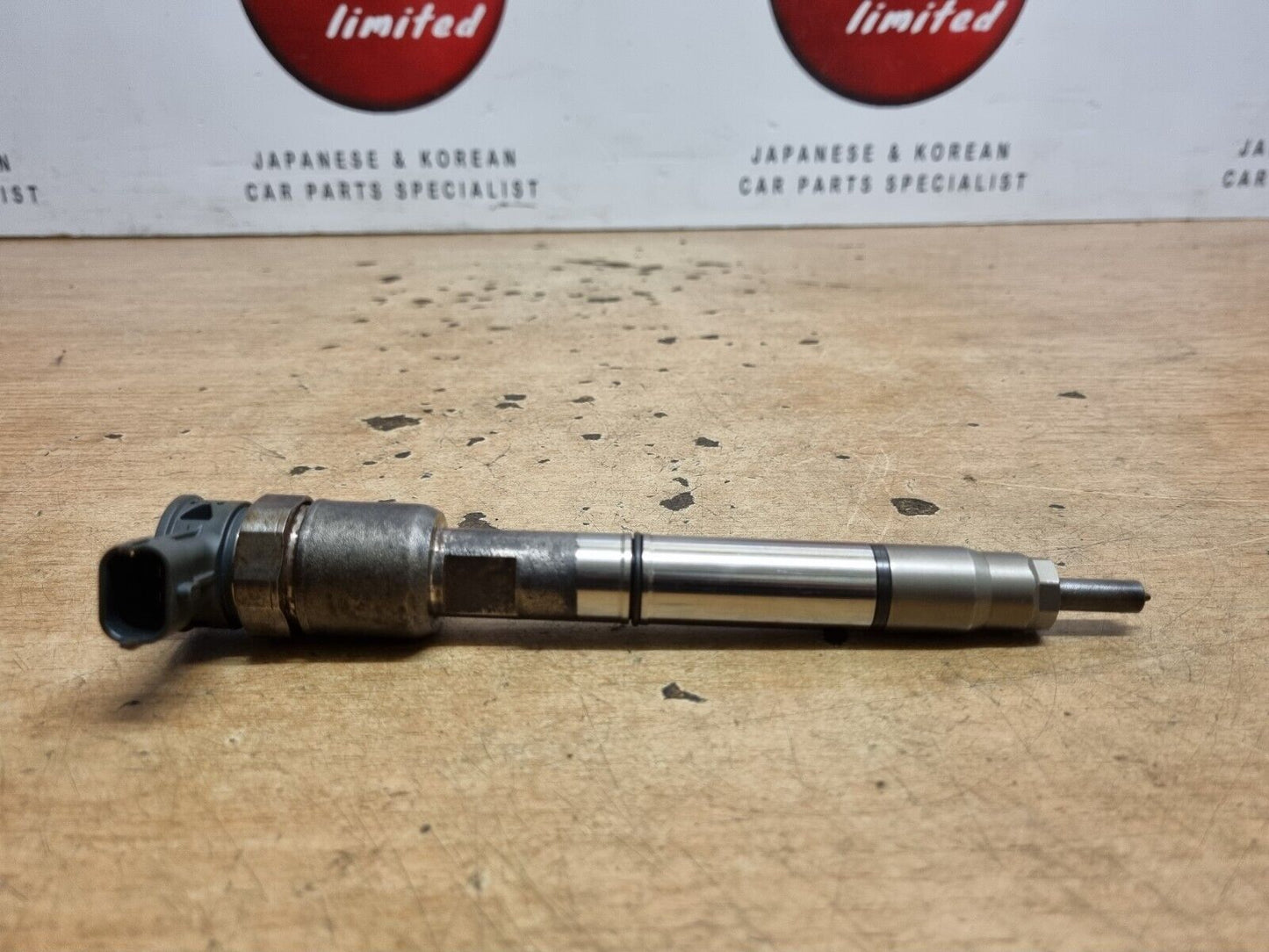 HYUNDAI I40, TUCSON KIA SPORTAGE 2015-2019 1.7 CRDI GENUINE INJECTOR 33800-2A610