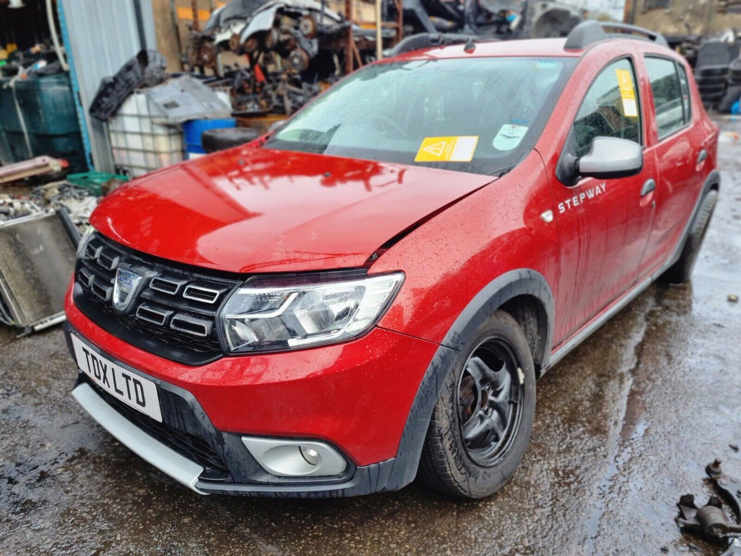 2017 DACIA SANDERO STEPWAY LAUREATE TCE 0.9 PETROL MANUAL VEHICLE FOR BREAKING