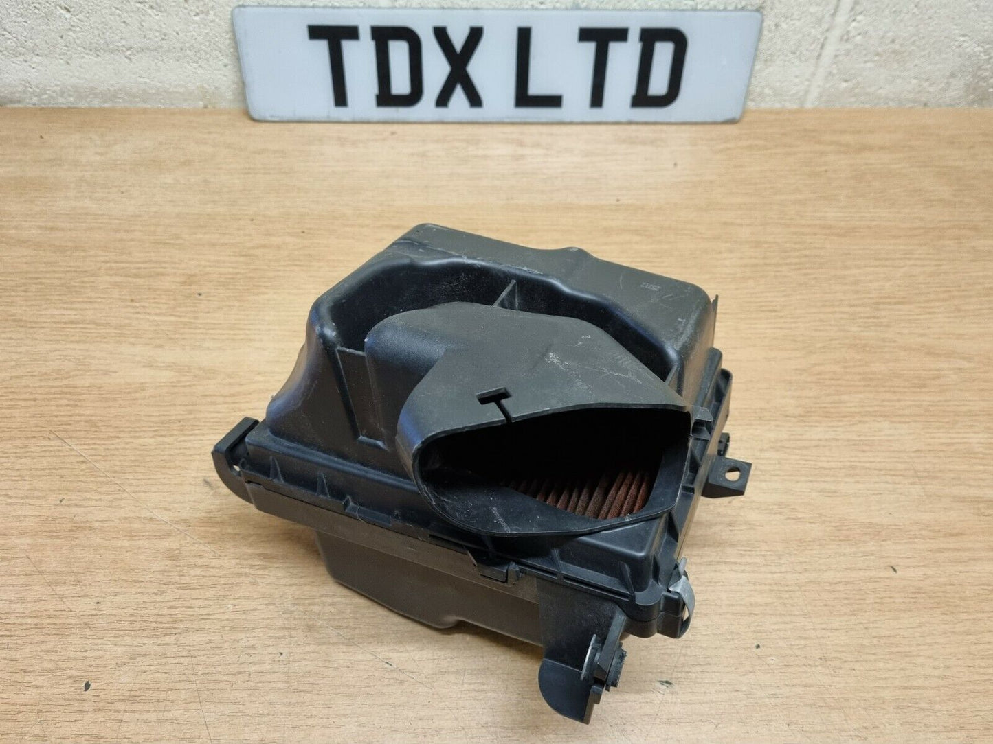 Nissan Juke F15 1.6 Petrol 1KT1A  Air Filter Box Housing + Sensor 2010-2018