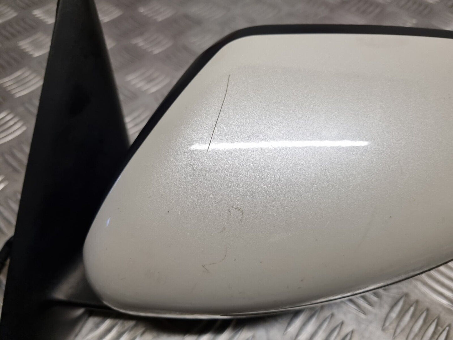 NISSAN JUKE F15 2014-2019 GENUINE PASSENGERS SIDE MANUAL FOLD MIRROR 96302BV80B