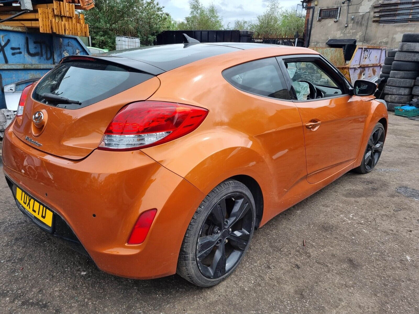 2012 HYUNDAI VELOSTER SPORT (FS ) 1.6 GDI PETROL MANUAL VEHICLE FOR BREAKING