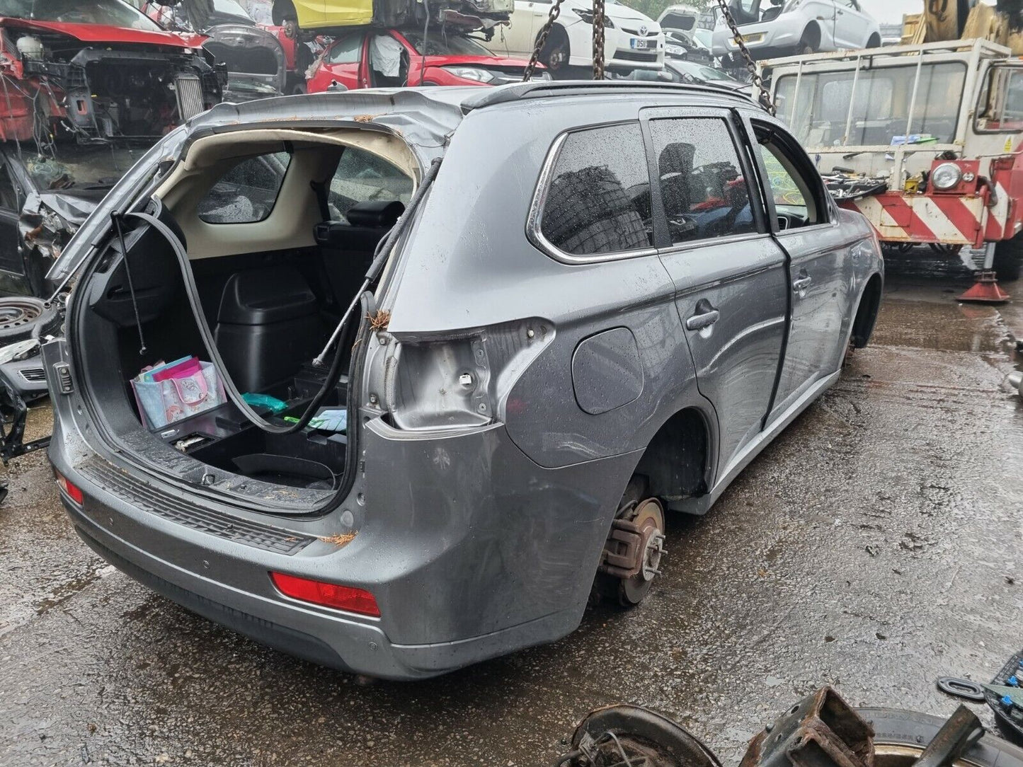 2014 Mitsubishi Outlander PHEV MK3 2.0 Petrol 4X4 For Breaking/ Spares/ Parts