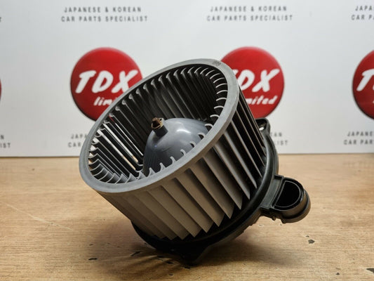 HYUNDAI I30 GD / CEED JD MK2 GENUINE HEATER BLOWER MOTOR FAN RHD 2012-2016