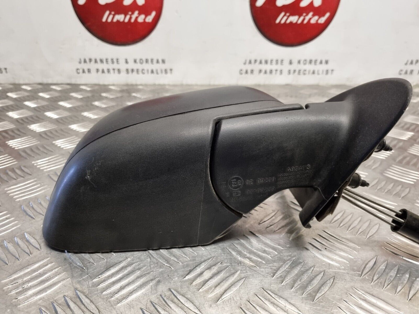 NISSAN MICRA K13 MK4 2010-2016 GENUINE DRIVERS SIDE MANUAL WING MIRROR BLACK