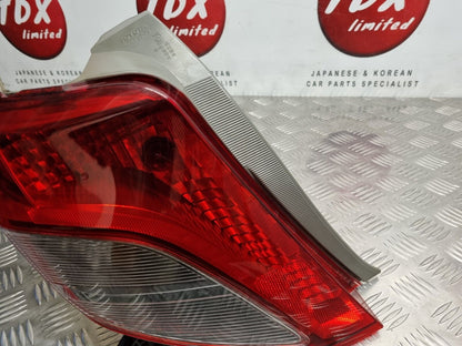 TOYOTA YARIS 2012-2015 PRE-FACELIFT GENUINE PASSENGERS REAR OUTER BRAKE LIGHT