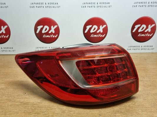 KIA SPORTAGE MK3 SL GENUINE PASSENGERS SIDE REAR OUTER TAIL LIGHT LAMP 2010-2013