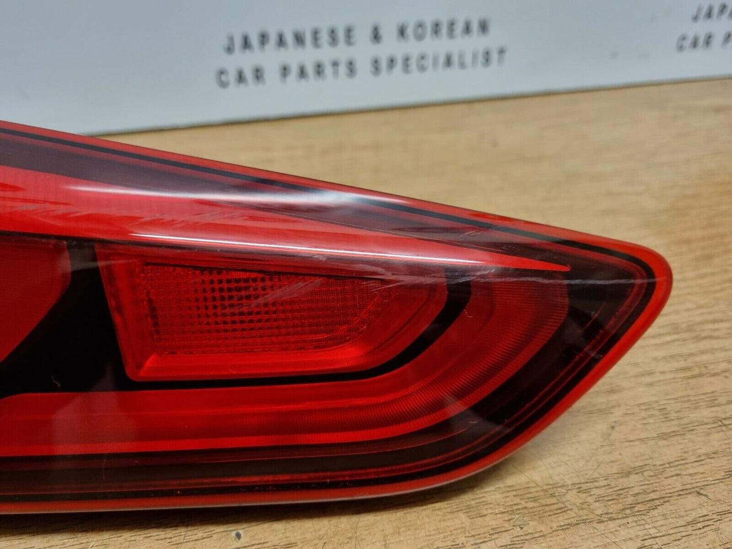 HYUNDAI I20 MK2 PRE-FACELIFT GENUINE PASSENGERS REAR TAILGATE LIGHT 2015-2018