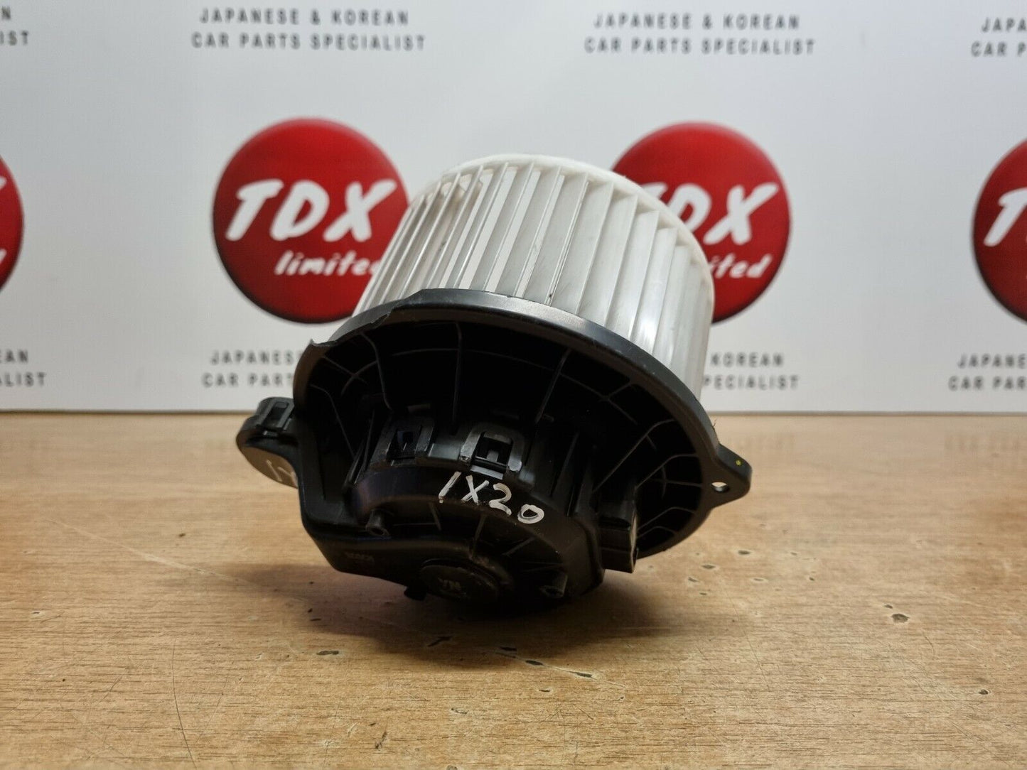 HYUNDAI IX20 / KIA VENGA GENUINE HEATER BLOWER MOTOR FAN RHD 2010-2018