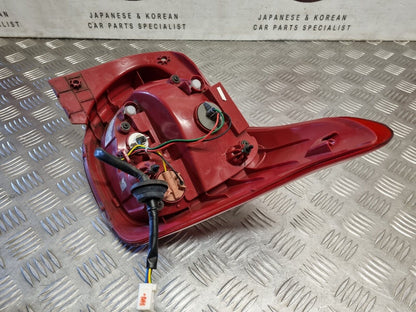 HYUNDAI I10 MK2 2014-2017 GENUINE PASSENGERS SIDE REAR BRAKE LIGHT 92401-B9000