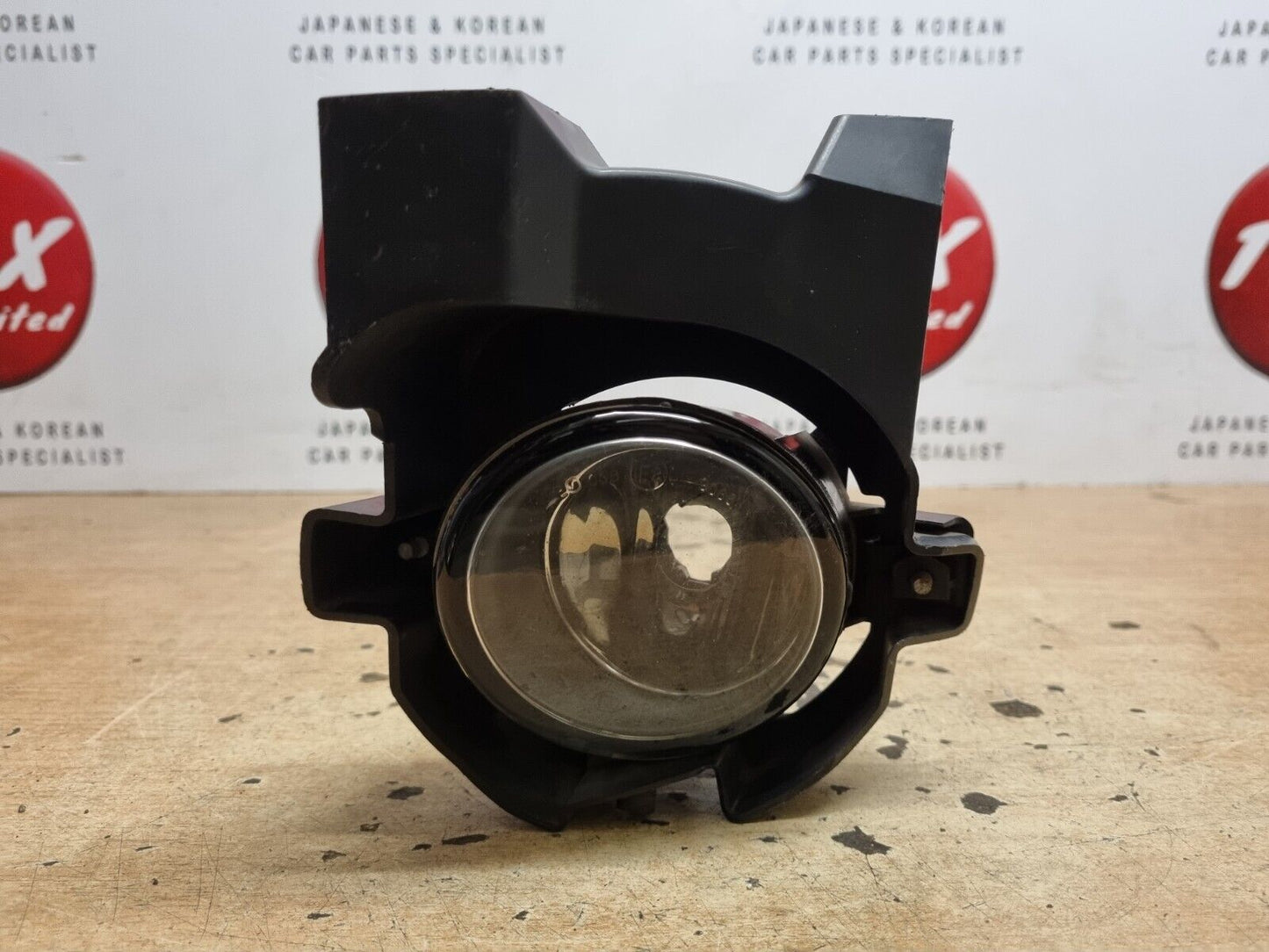 NISSAN QASHQAI J10 2007-2013 GENUINE PASSENGERS SIDE FOG LIGHT COVER 261558990A