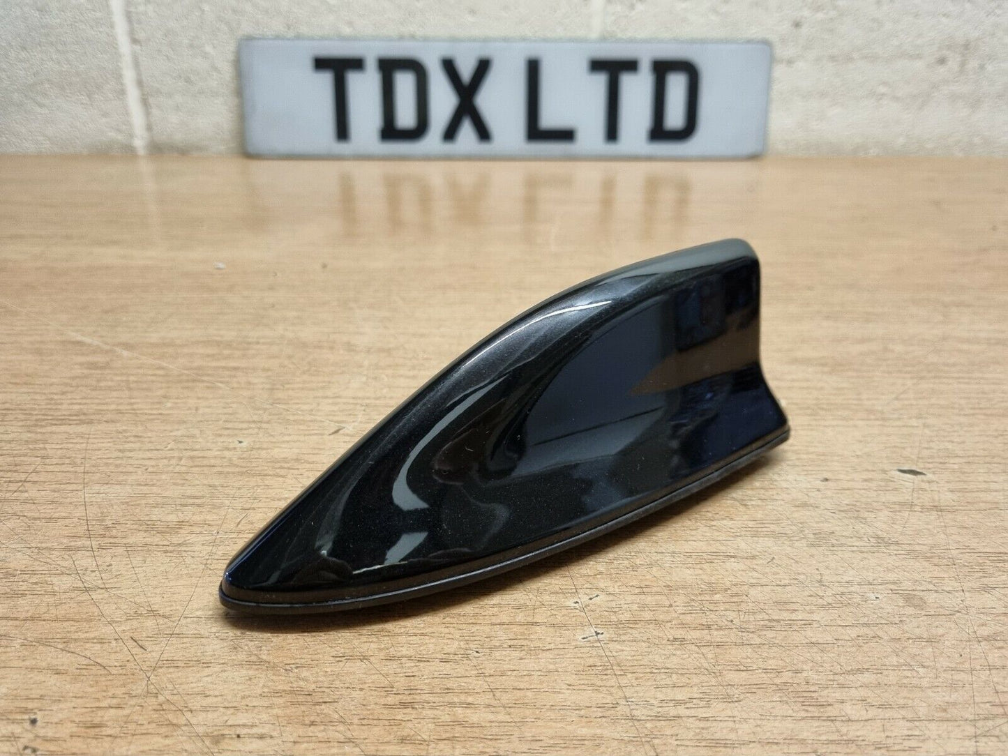 Toyota Corolla Hatchback Black Genuine Shark Fin Antenna Aerial 2019-2021