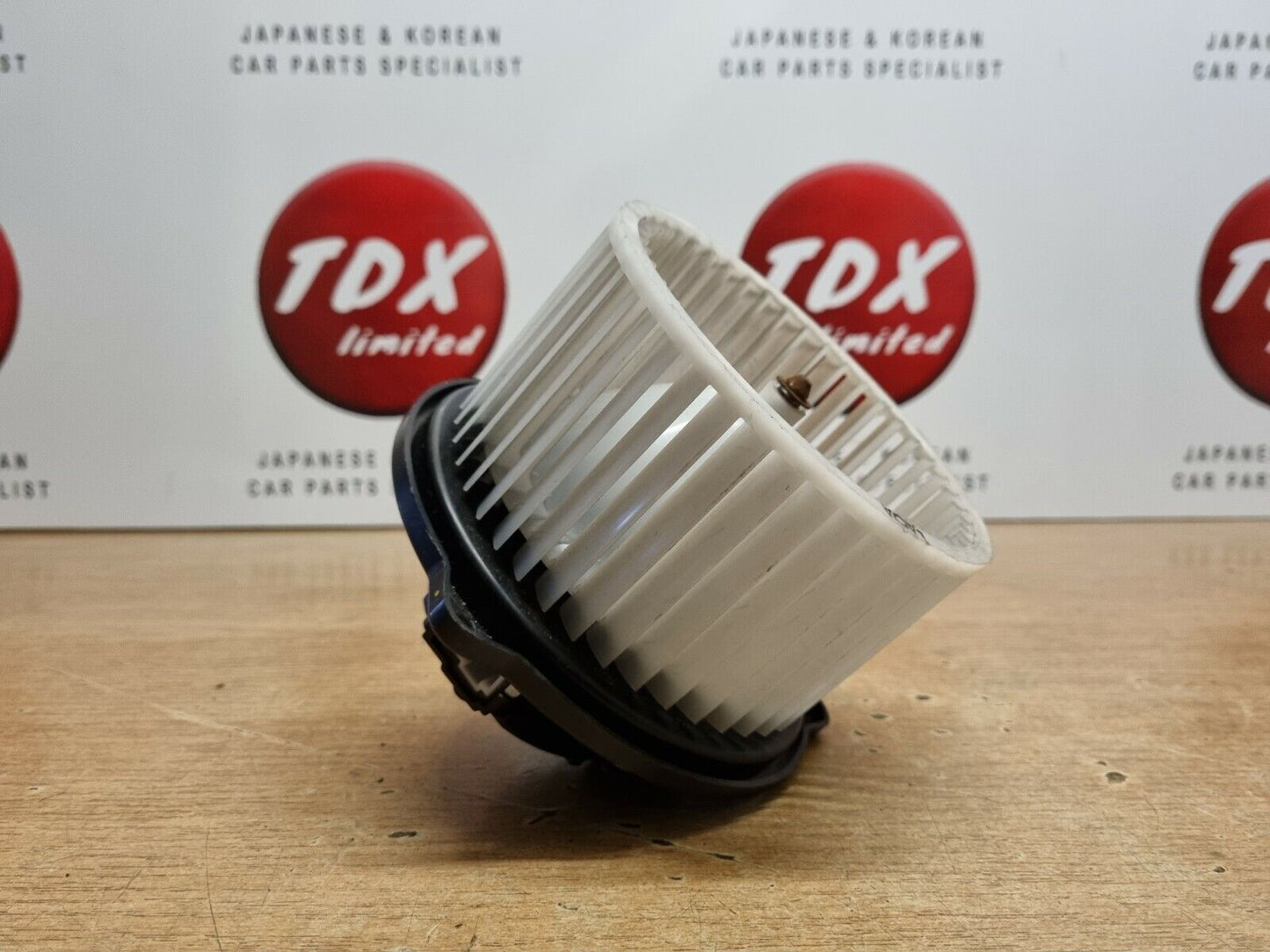 HYUNDAI IX20 / KIA VENGA GENUINE HEATER BLOWER MOTOR FAN RHD 2010-2018