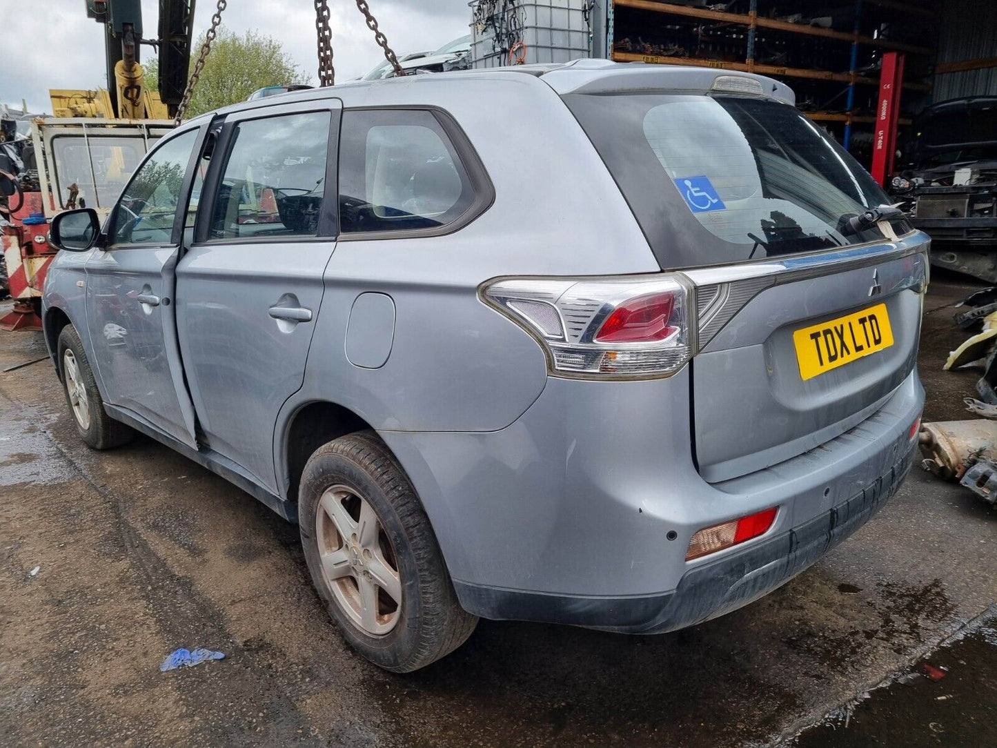 2014 MITSUBISHI OUTLANDER GX2 MK3 2.2 DIESEL 4X4 MANUAL VEHICLE FOR BREAKING