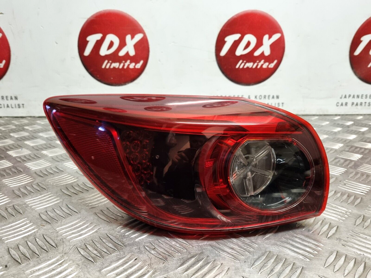 MAZDA 3 MK3 2014-2019 HATCHBACK GENUINE PASSENGER SIDE REAR LED LIGHT B45D-51160