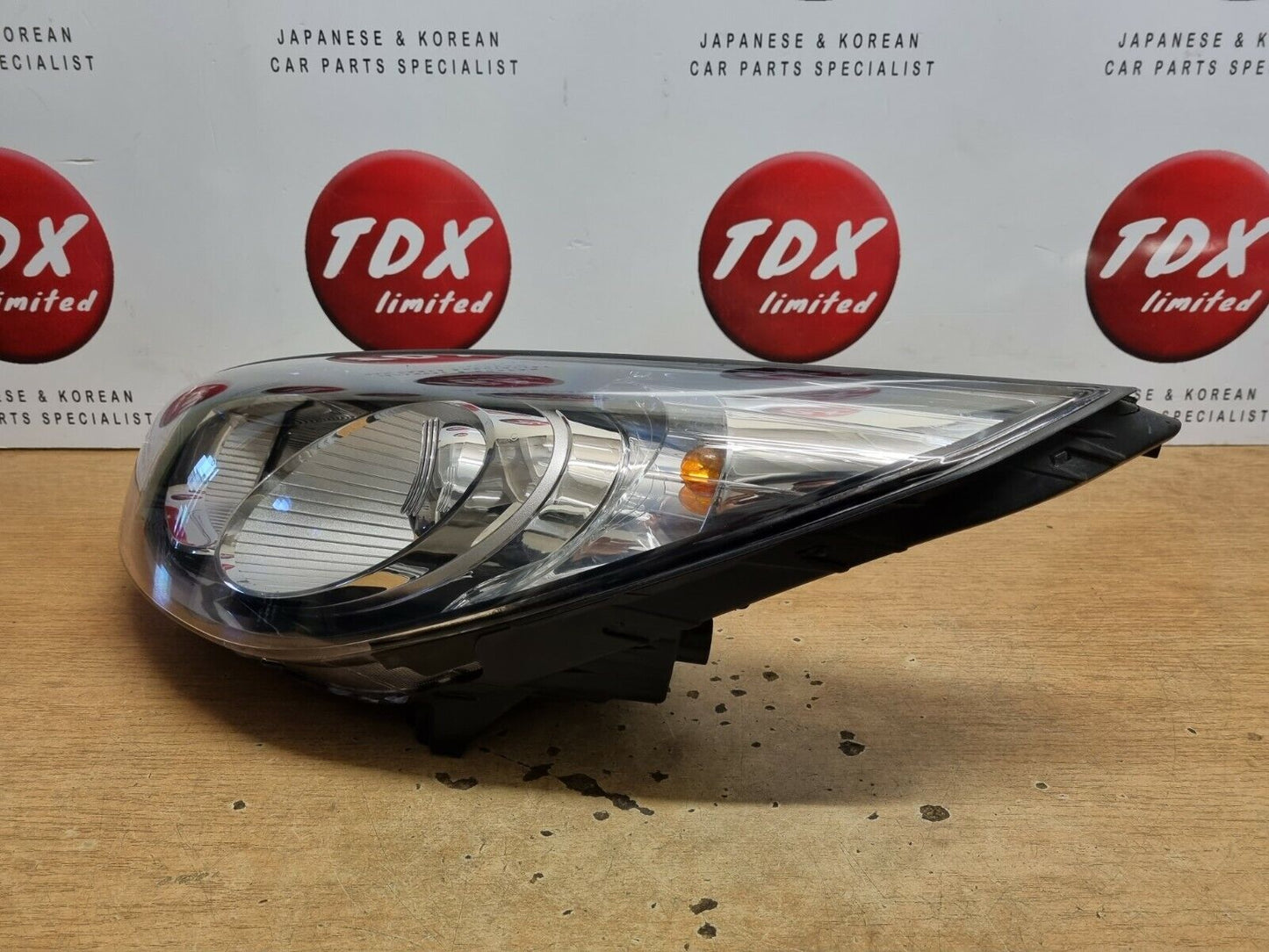 HYUNDAI IX35 2010-2013 PRE-FACELIFT GENUINE PASSENGERS SIDE HALOGEN HEADLIGHT