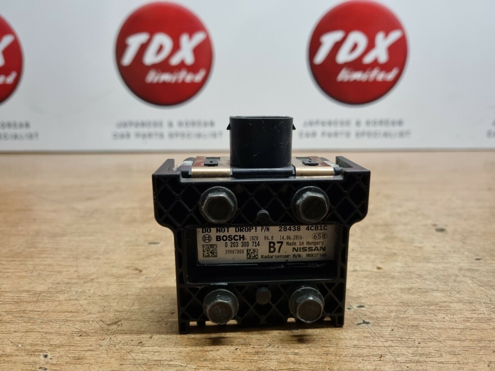 NISSAN X-TRAIL T32 MK3 DISTANCE RADAR CONTROL SENSOR MODULE 2014
