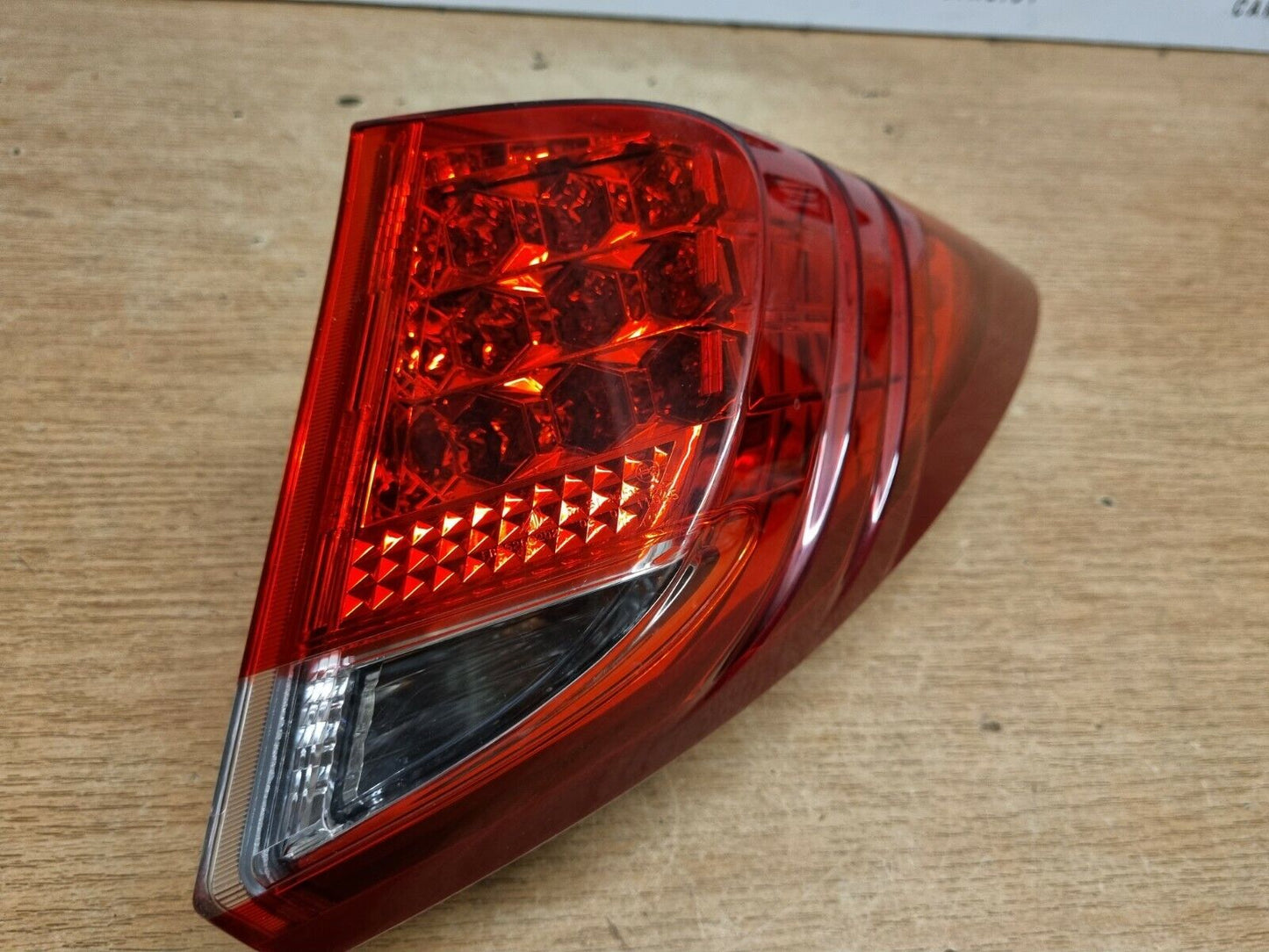 HONDA CIVIC MK9 2012-2015 HATCHBACK PRE-FACELIFT DRIVERS REAR OUTER LED LIGHT