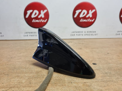 Kia Ceed Mk2 2012-2018 Genuine Roof Shark Fin Antenna Aerial 96210-A2500 Black 1