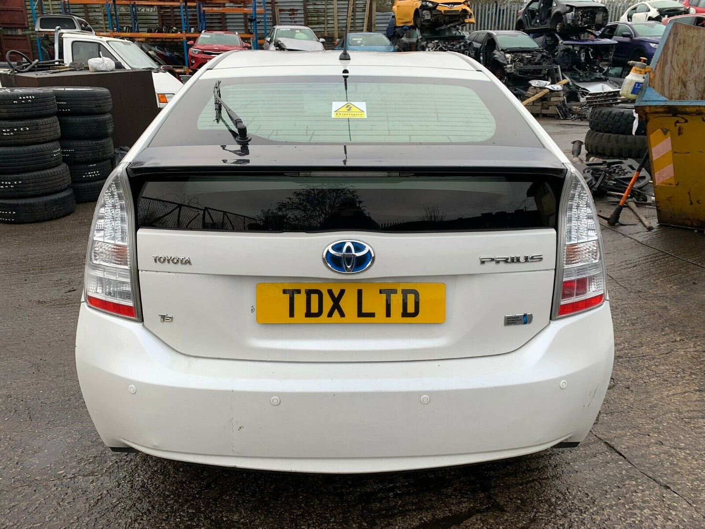 Toyota Prius 1.8 Hybrid/Petrol 2009-2015 Parts/Breaking/Spares (1xNut)