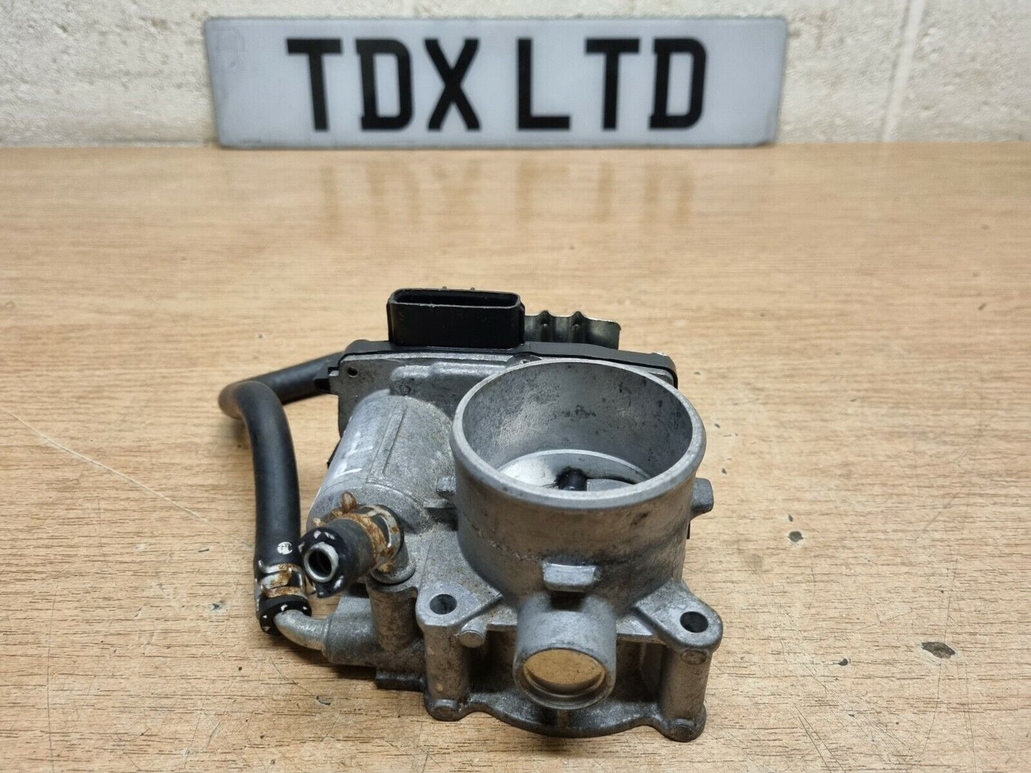 Mitsubishi Outlander MK3 2.0 PHEV Petrol Genuine Throttle Body 2014-2018