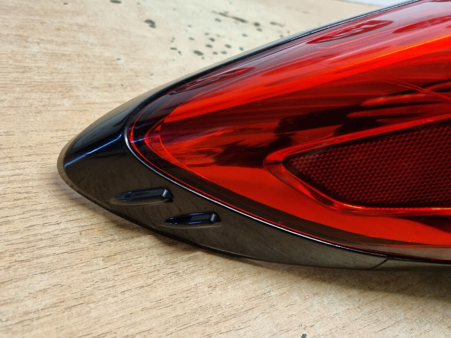 TOYOTA C-HR 2016-2019 PRE-FACELIFT GENUINE PASSENGERS REAR OUTER BRAKE LIGHT