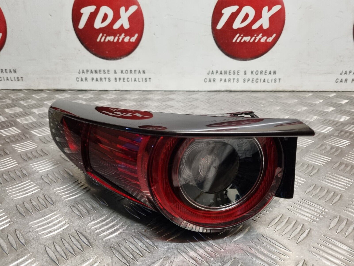 MAZDA CX-30 DM 2019-2023 GENUINE PASSENGERS REAR LED BODY LIGHT LAMP RDM92400030