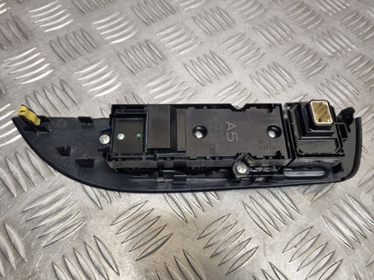 TOYOTA COROLLA HYB MK12 2019-2023 GENUINE 4 WAY DRIVER WINDOW SWITCH 84040-02270