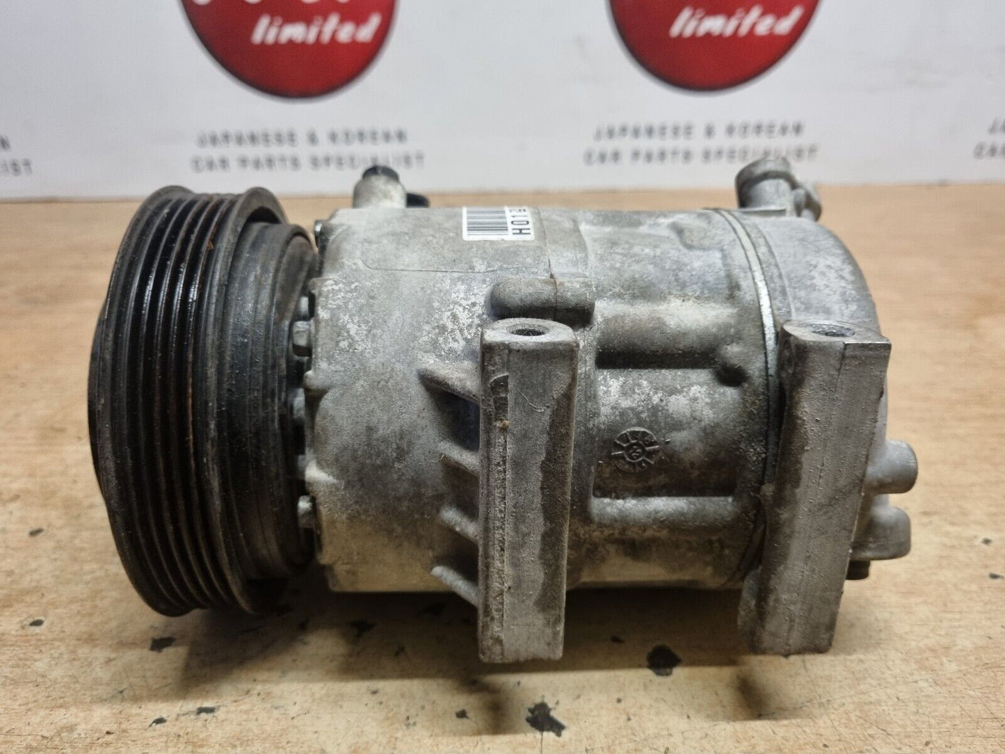 HYUNDAI I30 MK1 1.4 PETROL 2007-2012 FD GENUINE AC COMPRESSOR PUMP F500-AN6AA07