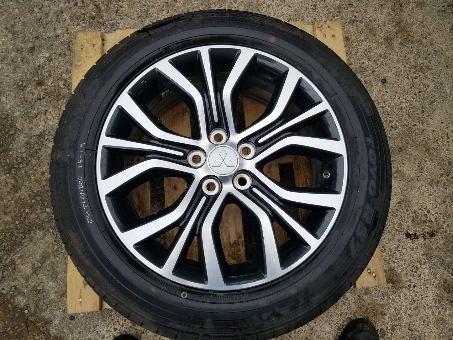 Mitsubishi Outlander Alloy Wheel 2016 2017 2018 2019 2020 225/55/18 J18X7J