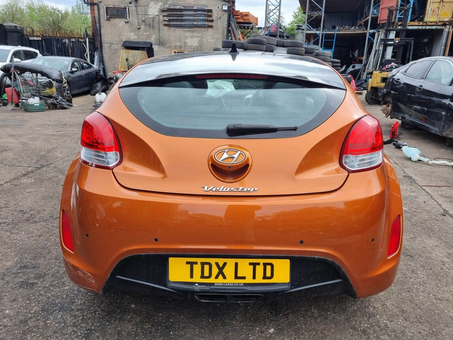 2012 HYUNDAI VELOSTER SPORT (FS ) 1.6 GDI PETROL MANUAL VEHICLE FOR BREAKING