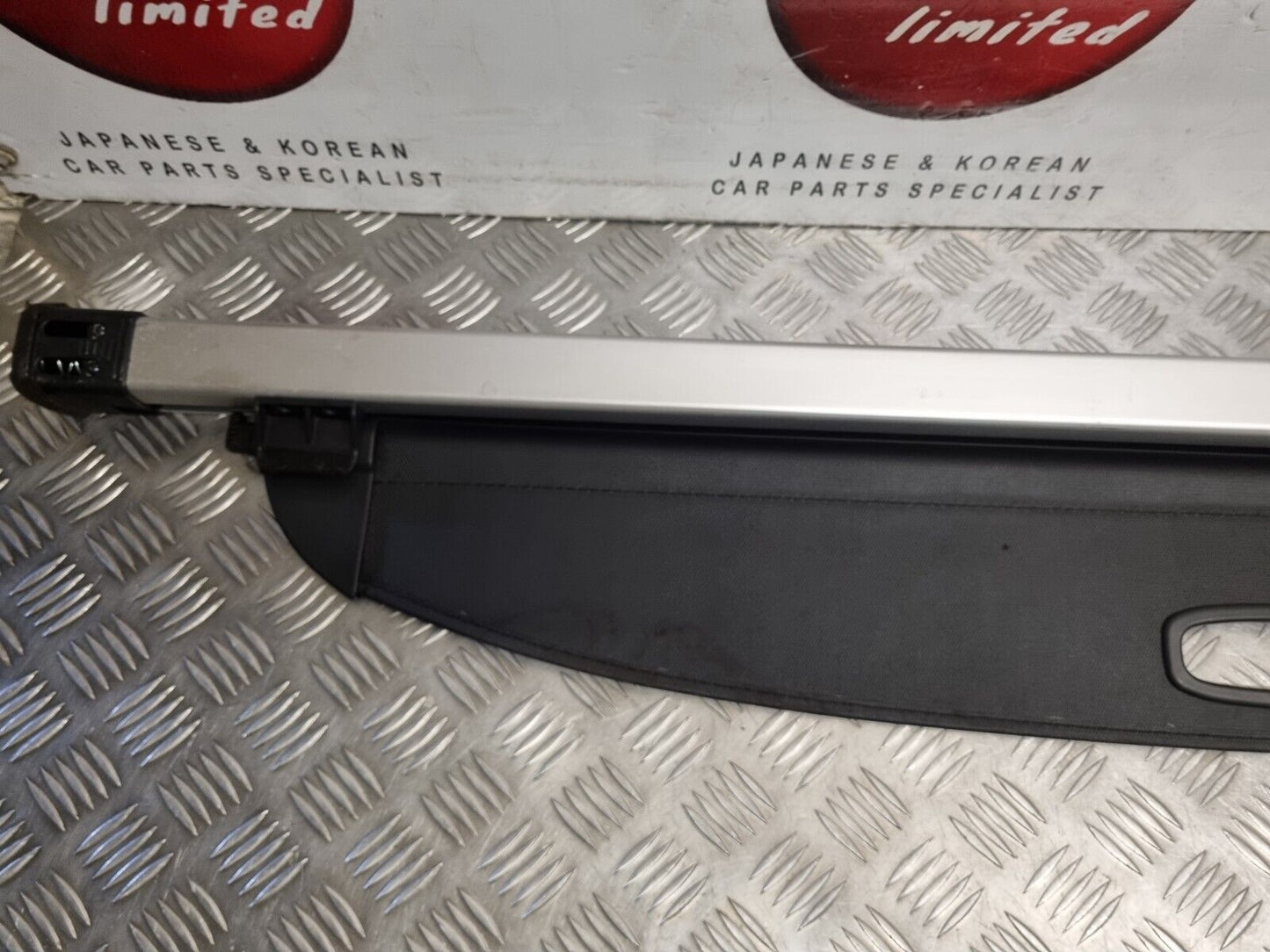 KIA SPORTAGE (SL) MK3 2010-2015 GENUINE RETRACTABLE PARCEL SHELF LUGGAGE COVER