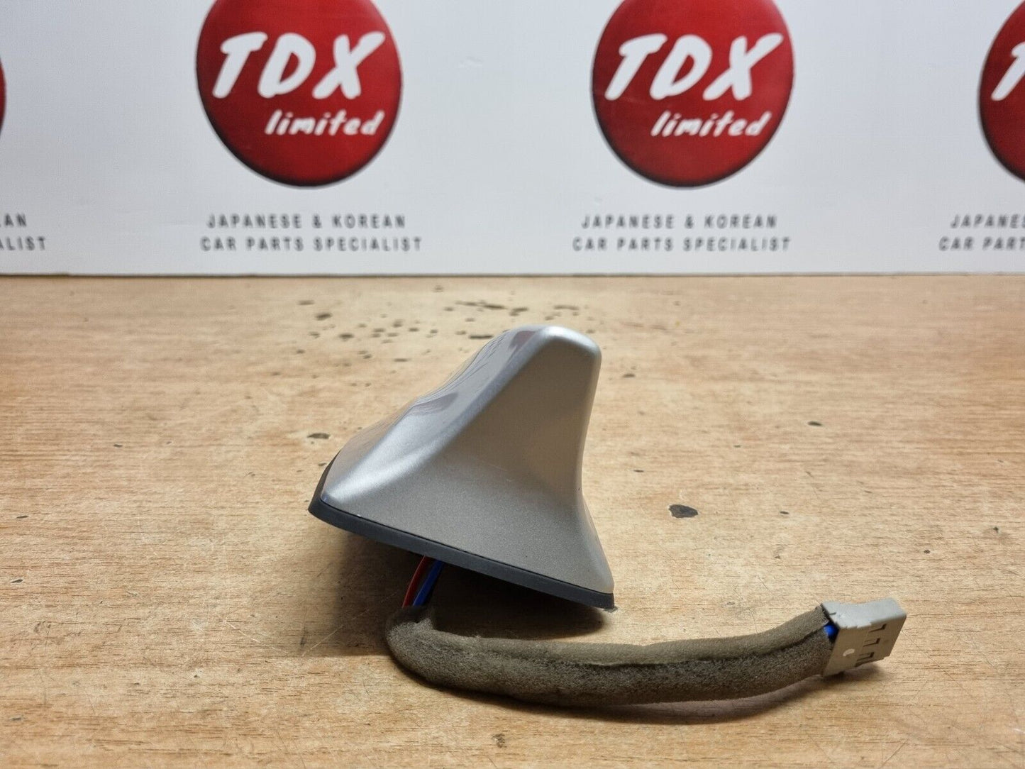 HYUNDAI TUCSON MK3 2015-2020 GENUINE ROOF ANTENNA SHARK FIN 96210-D7300 U3S