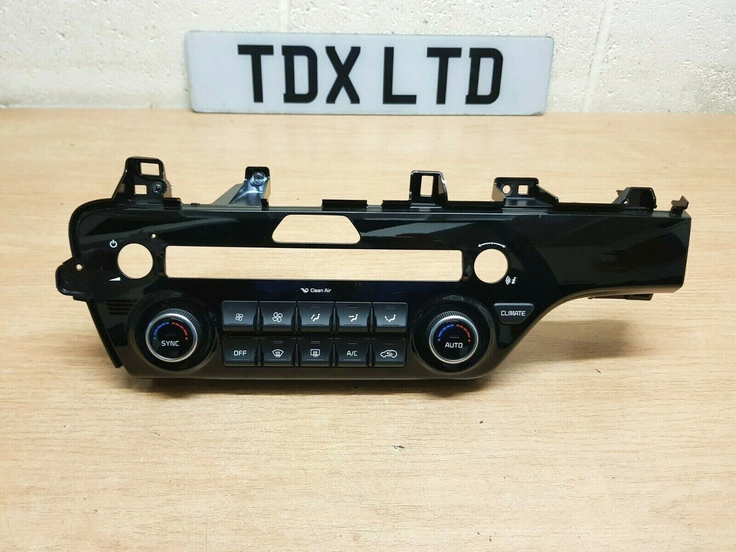 Genuine Kia Sportage MK4 Heater AC Air Con Climate Controls Panel 2016-2019