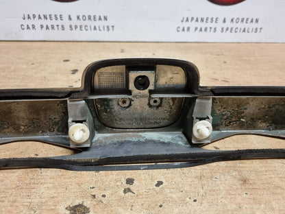 HONDA CR-V MK2 2006-2012 GENUINE REAR BOOT CHROME HANDLE STRIP COVER MOULDING