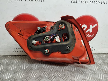 TOYOTA AURIS MK1 FACELIFT 2009-2012 GENUINE DRIVERS SIDE REAR OUTER BRAKE LIGHT