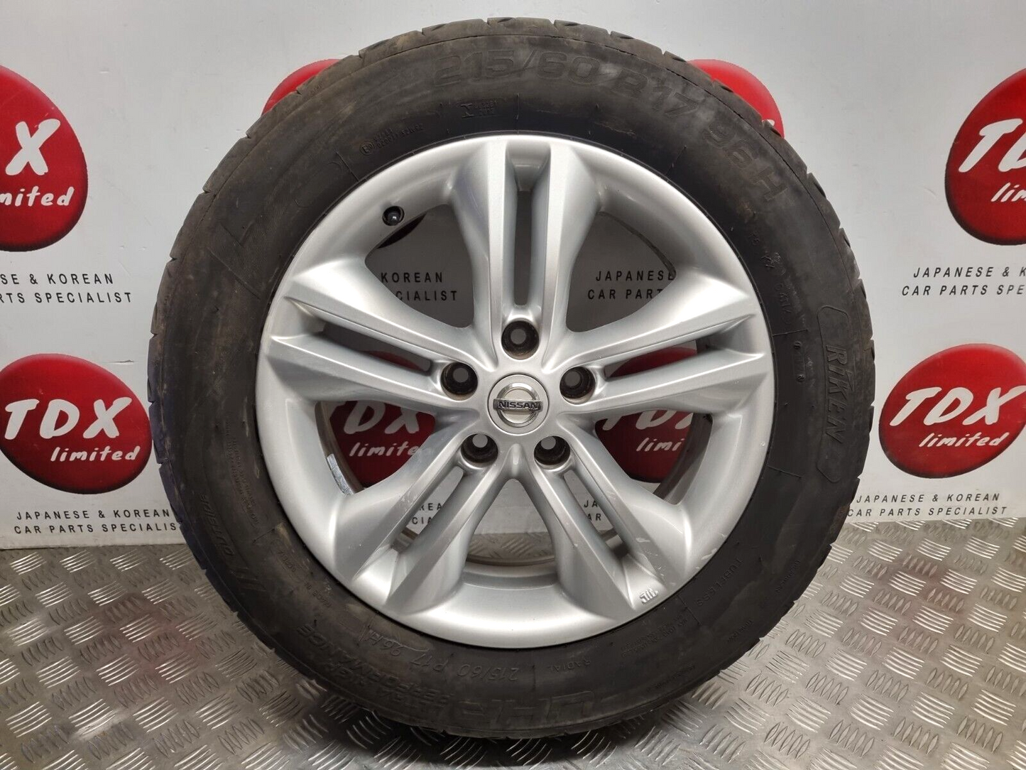 NISSAN QASHQAI J10 2007-2013 17" INCH ALLOY WHEEL 215/60/17 6.5J ET40 40300BR07A