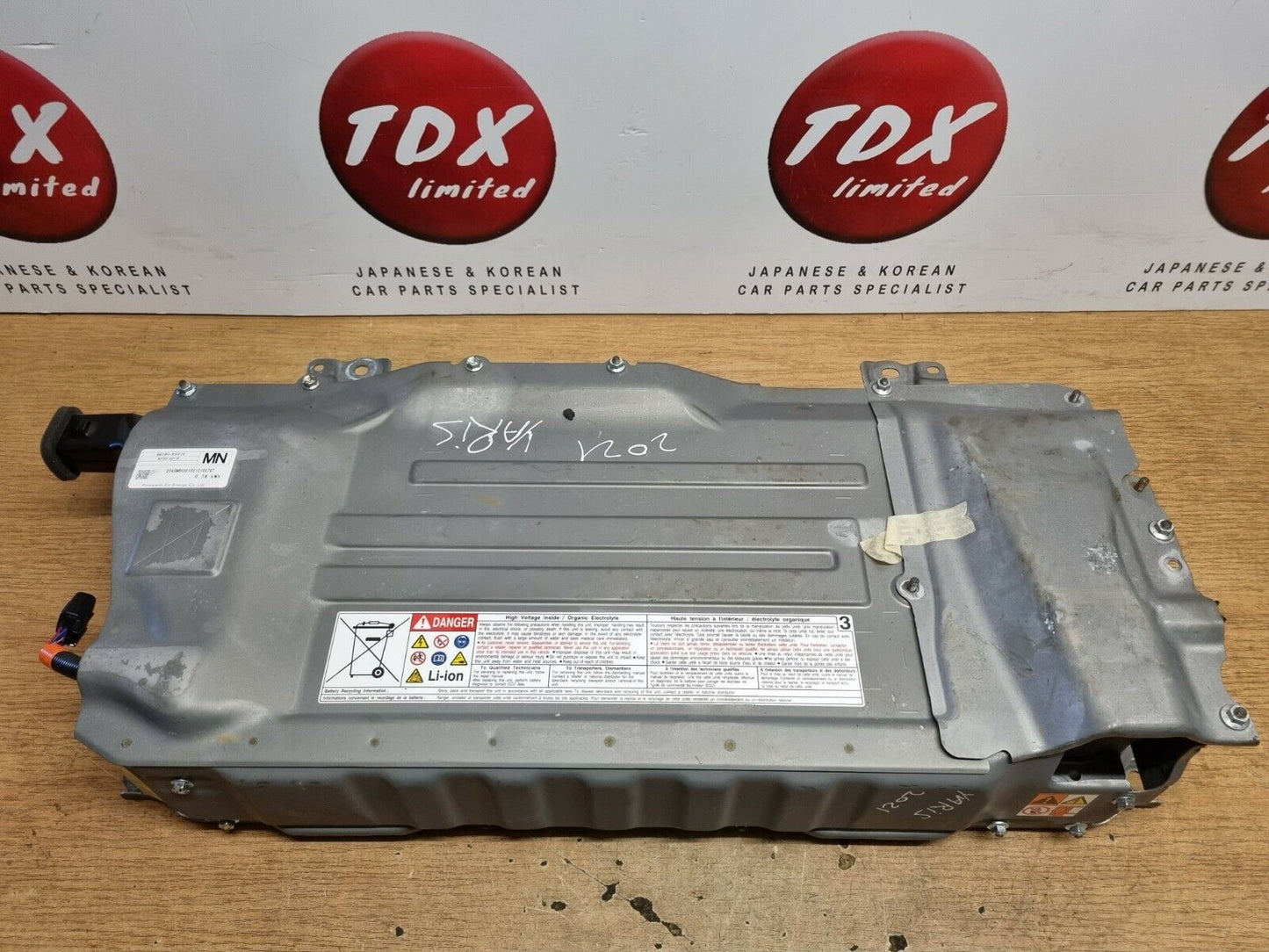 TOYOTA YARIS MK4 1.5 PETROL HYBRID GENUINE LITHIUM-ION BATTERY PACK 2020-2022