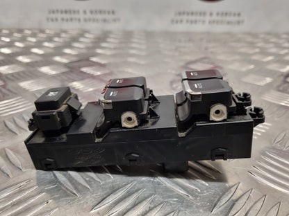 Kia Ceed Mk2 2015-2018 Genuine Drivers Front 4 Way Window Switches 93570-A2600 4