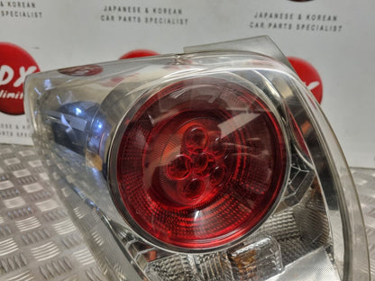 TOYOTA VERSO MK2 2013-2018 GENUINE PASSENGERS SIDE REAR OUTER BRAKE LIGHT LAMP
