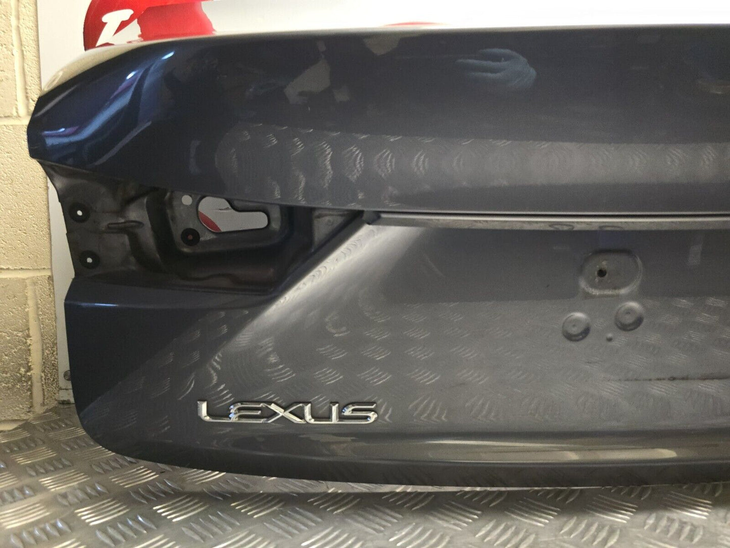 LECUS IS 300H MK3 2013-2017 PRE-FACELICT GENUINE BOOTLID SHELL GREY