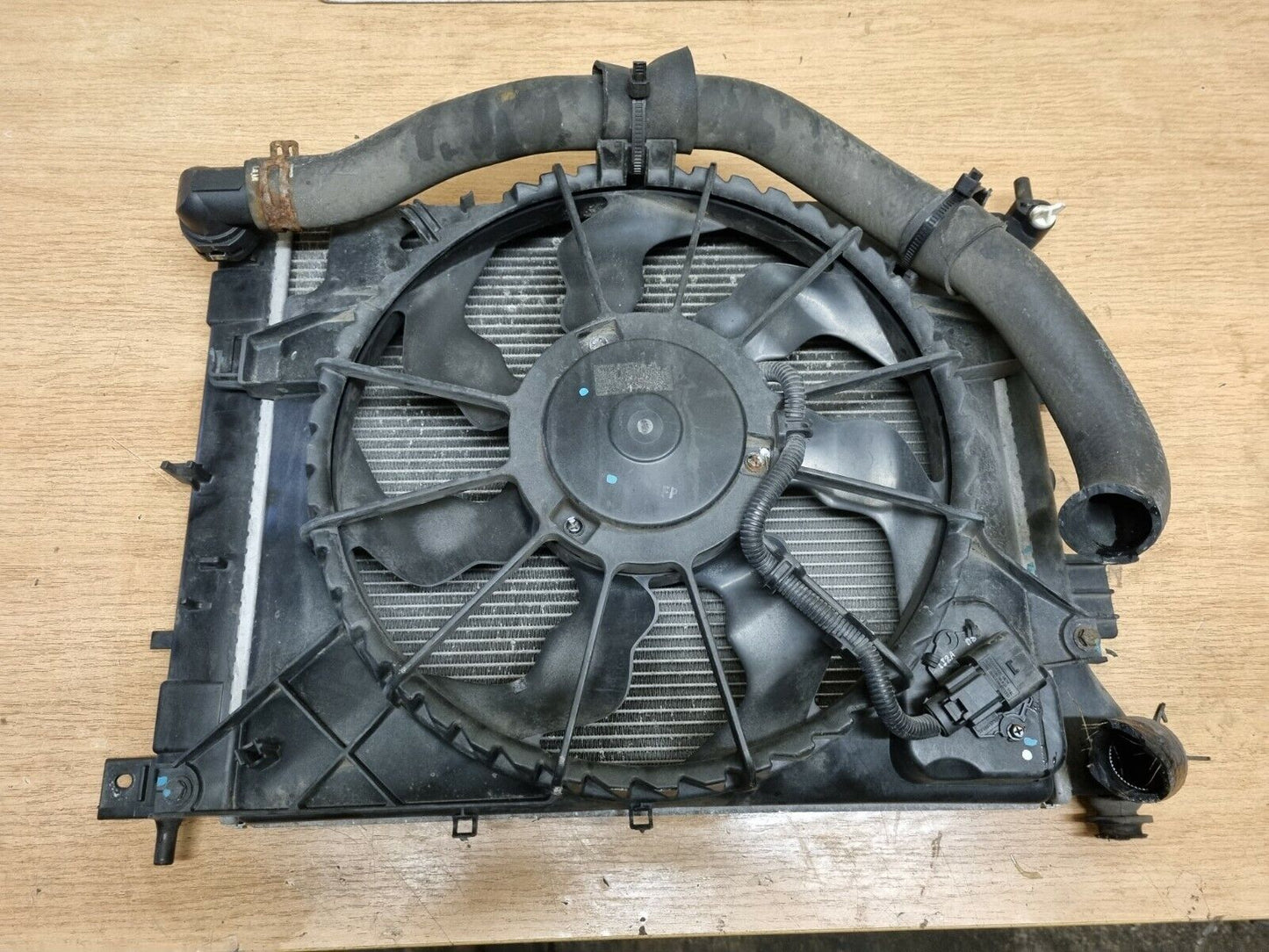 Hyundai I30 MK2 1.6 CRDi Diesel Genuine AC Radiator Condenser + Fan 2012-2017