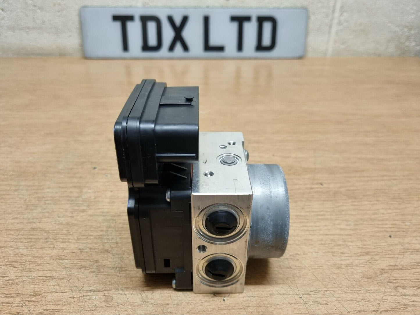 Toyota Prius 1.8 PHEV Genuine ABS Pump Modulator 2016-2019 P/N: 44510-47070