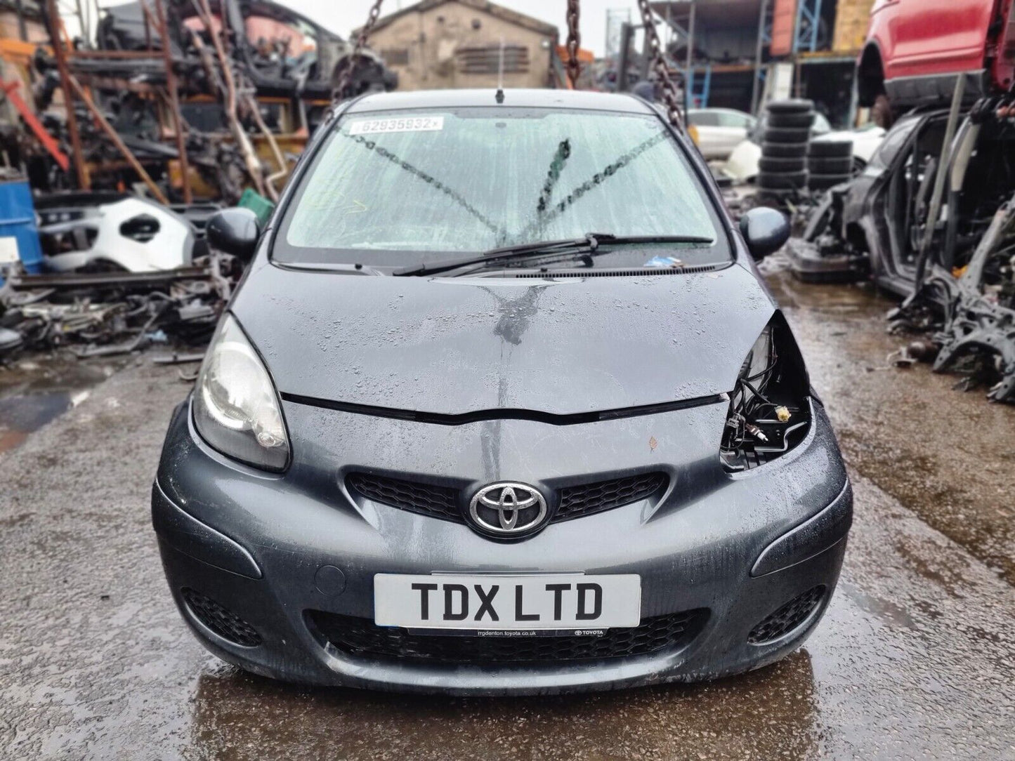 2011 TOYOTA AYGO GO MK1 AY1 1.0 PETROL VVT-I 5 SPEED MANUAL VEHICLE FOR BREAKING